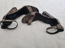Newlook Ladies Lepoard  Print Shoes Size  6