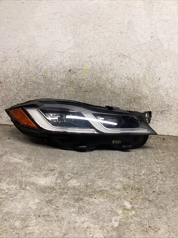 2021-2025 JAGUAR XF F-PACE RIGHT RH PASSENGER SIDE HEADLIGHT OEM T2H59218