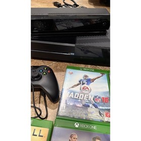 Xbox One game system console with Kinect, controller and games