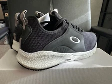 New Oakley Dry™ Shoes - Jet Black - US Size Men's 11 - Complete w Box