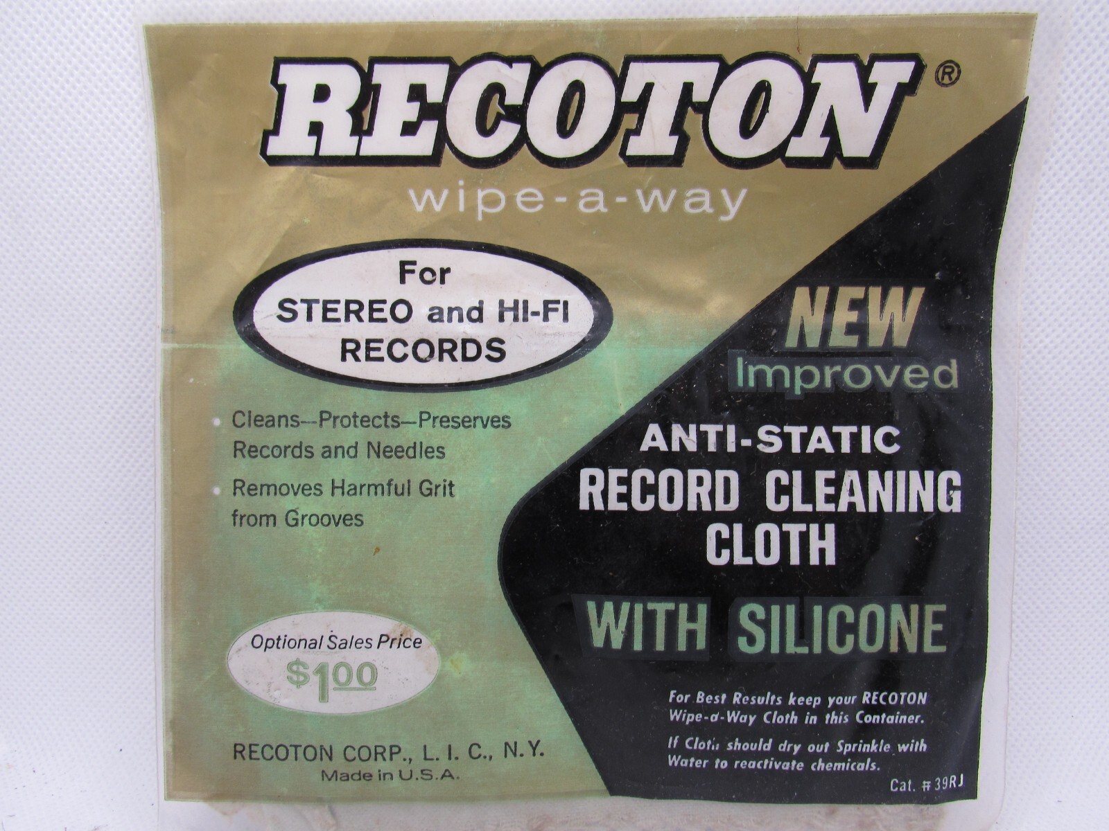 Vintage Recoton Wipe-A-Way Anti-Static Record Cleaning Cloth with Silicone