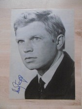 Hardy Krüger Autogramm signed A4 Magazinbild s/w
