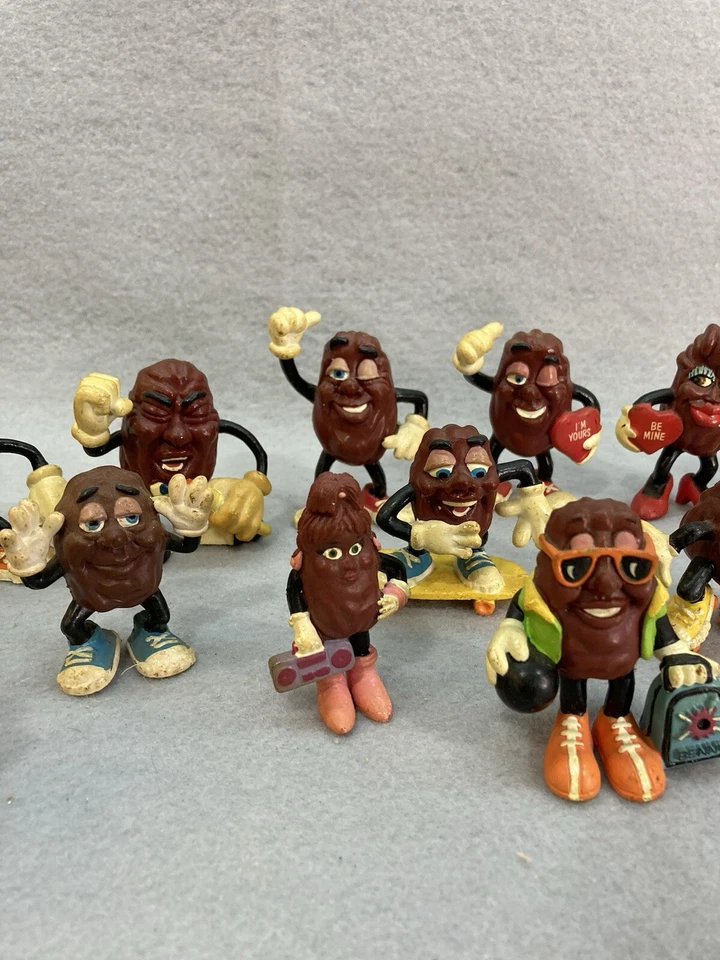 Lote De 14 Figuras De PVC De Colección California Raisins 1987-88 Banda Musical Valrab + Foto 4 de 4