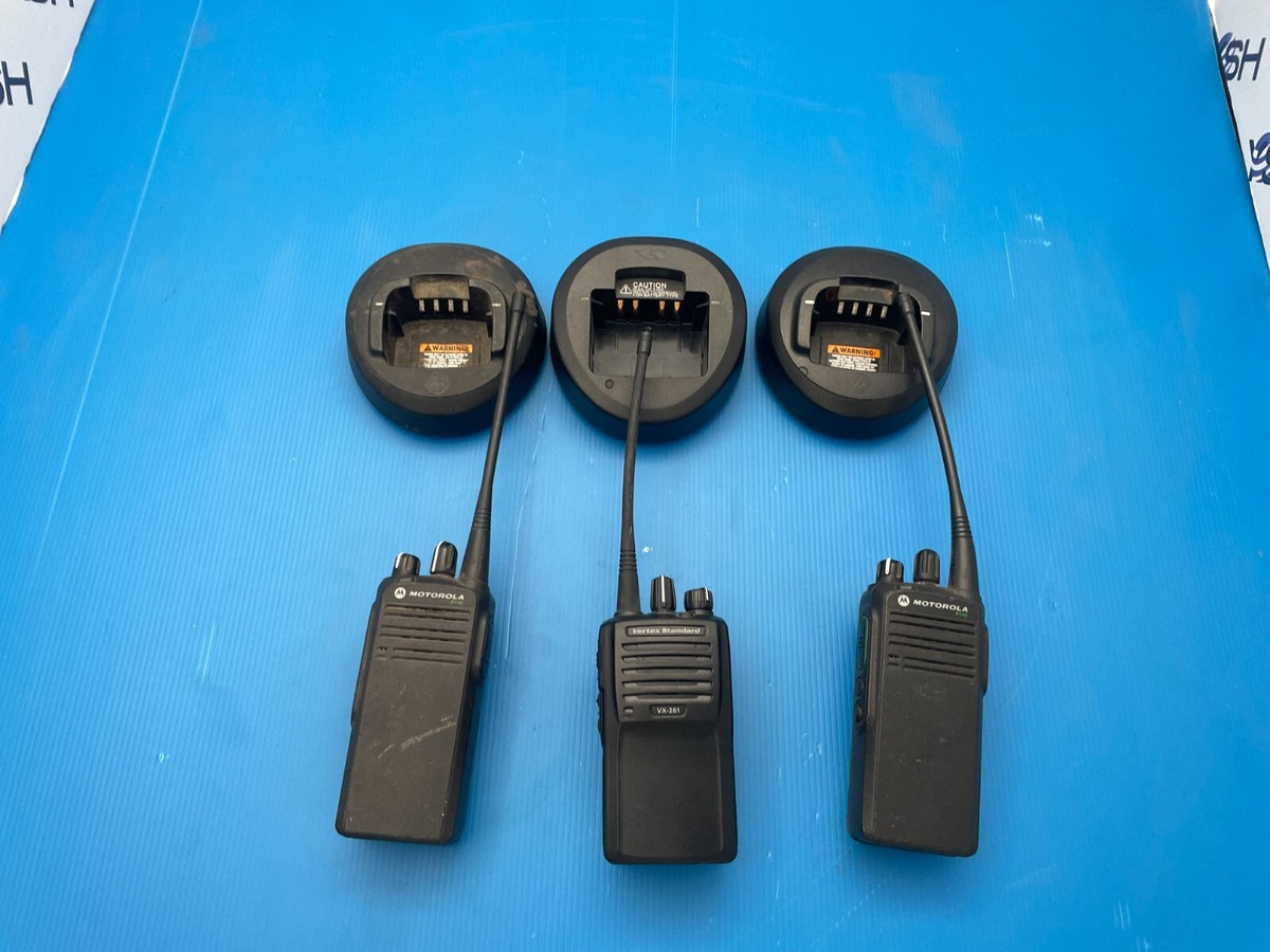 MOTOROLA P145 P145 PORTABLE TWO-WAY RADIO 2X Vertex Standard VX