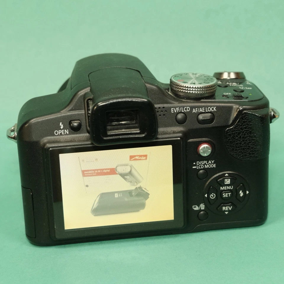 Panasonic Lumix DMC-FZ18, photo 3 of 5