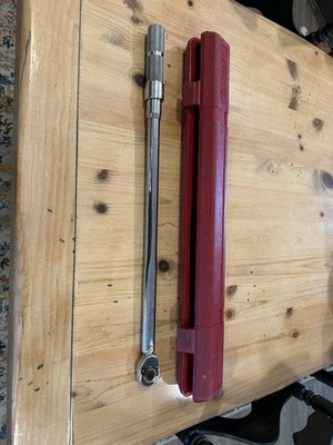 Proto Professional J6014 Torque Wrench - 1/2in Drive 50-250 Ft-lbs With Case