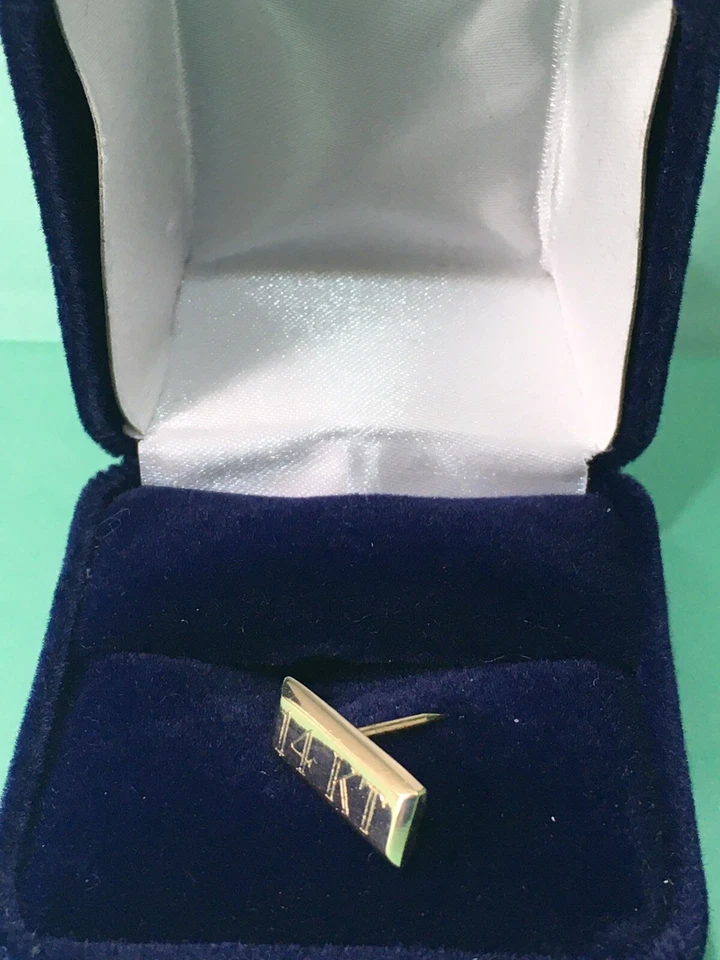 Corbata de oro macizo 14K con caja de terciopelo. Foto 3 de 4
