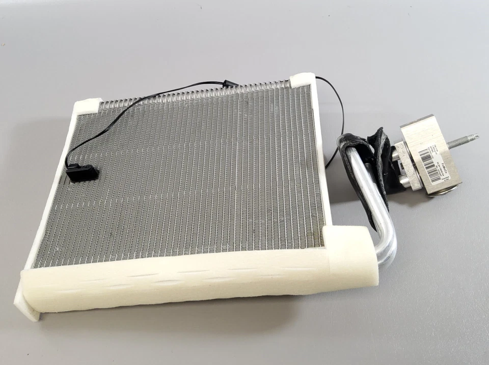 全新 正品 福特 ML3Z-19860-D 空调蒸发器 F250 F350 Super Duty + — 第 3/4 张图片