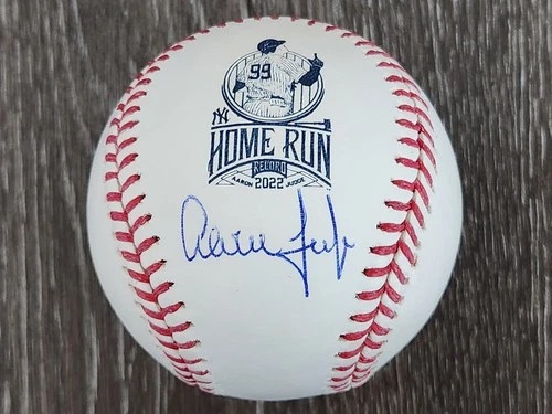 Aaron Judge Signed MLB Baseball 62 Home Run Autograph Yankees Beckett LOA