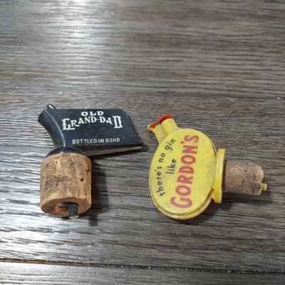 Vtg Pr Of Stopper Liquor Pourer - Old Grand Dad Whiskey & Gordon's Gin 