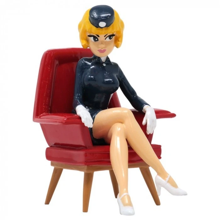 Natacha l'hôtesse de l'air assise dans fauteuil rouge figurine pixi ref 6372 - Photo 2/4