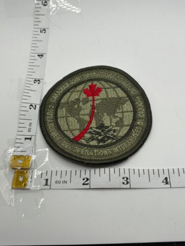 Insigne des opérations interarmées de l'Armée canadienne OD - Photo 1 sur 2