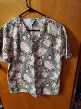 Crest Scrub Size Small