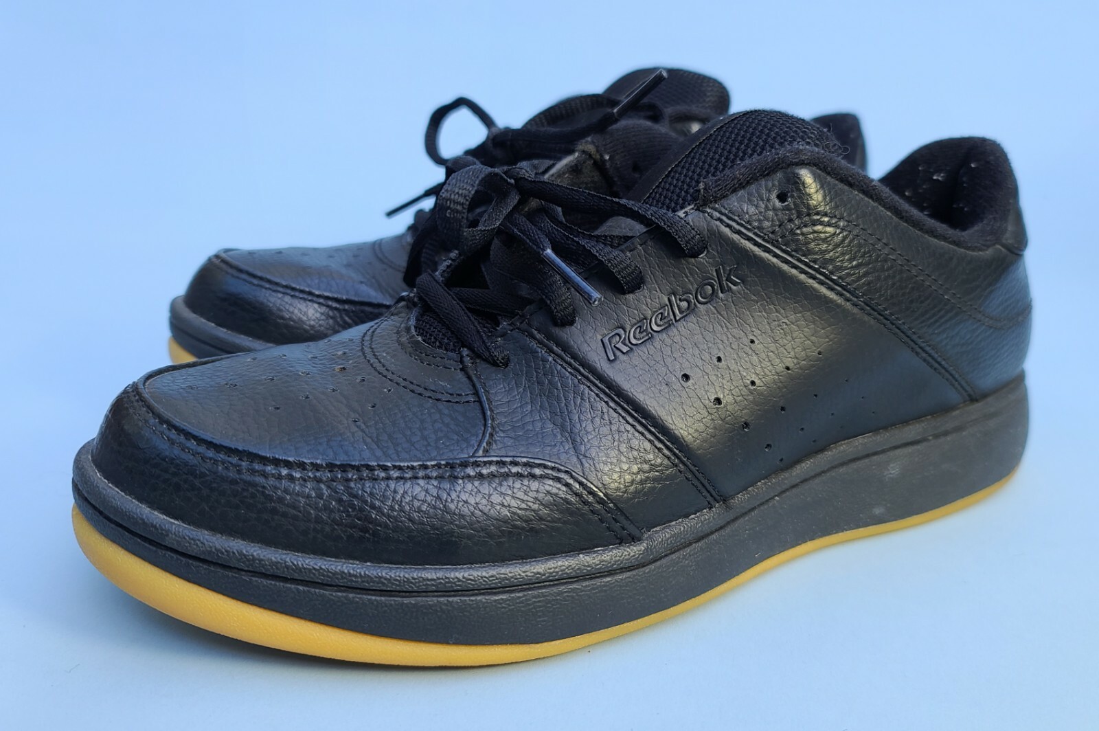reebok classic 40.5