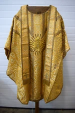 Traditional Church Vestment With Stole, Christ The King, Used(CU1703) Chalice Co