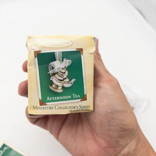 Hallmark Keepsake Miniature Collector Series Ornament - Afternoon Tea 2004 - Picture 5 of 10