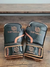 Sanabul boxing gloves black gold excellent condition 8 oz 