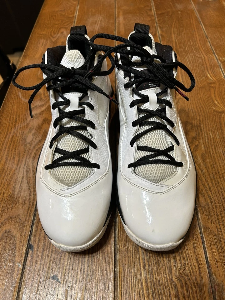 Talla 11 Jordan Melo M8 Blanco Rojo Universitario Zapatos Tenis Foto 2 de 4