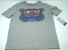 Tommy Bahama Boy's Gray Tiger T- Shirt Sunglasses Size Medium 7/8 NEW
