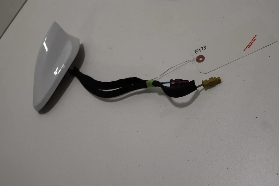 Módulo de antena de aleta de tiburón exterior techo Buick Envision 2016-2020 con cubierta OEM Foto 3 de 4