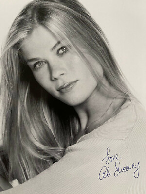 Alison Sweeney - Schauspielerin - Autogramm