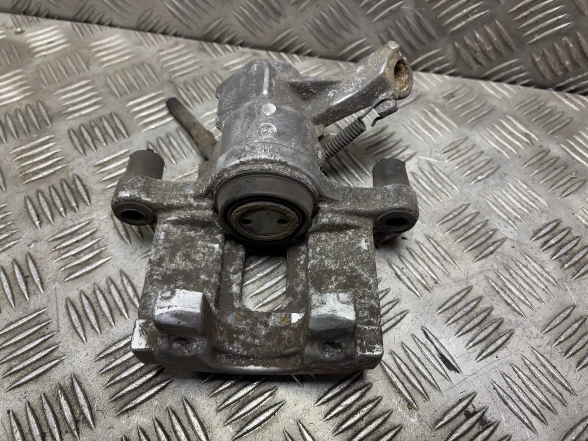 Par De Pinzas De Freno Traseras Con Soporte Para Saab 9-3 (2003-2011) Y 9-3X 2010 – Lado Conductor Y Pasajero