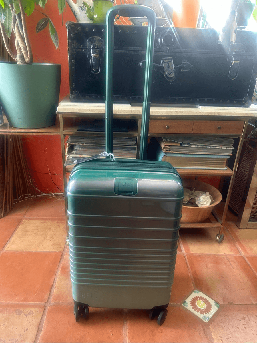 NWT Beis x Wicked Carry on Roller Luggage Suitcase in Wicked Green
