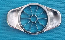 The Pampered Chef Apple Wedger Corer Slicer #2427 EUC