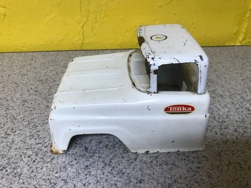 Tonka 1961 Tow Truck Cab Only for Parts Or Restore