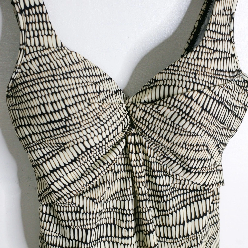 Shore Shapes Women’s Skirted One Piece Swimsuit 8 Black Flattering Bathing Suit - Image 2 of 4