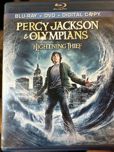 Percy Jackson & The Olympians: The Lighting Thief + Sea of Monsters (Blu-Ray) - Picture 1 of 5