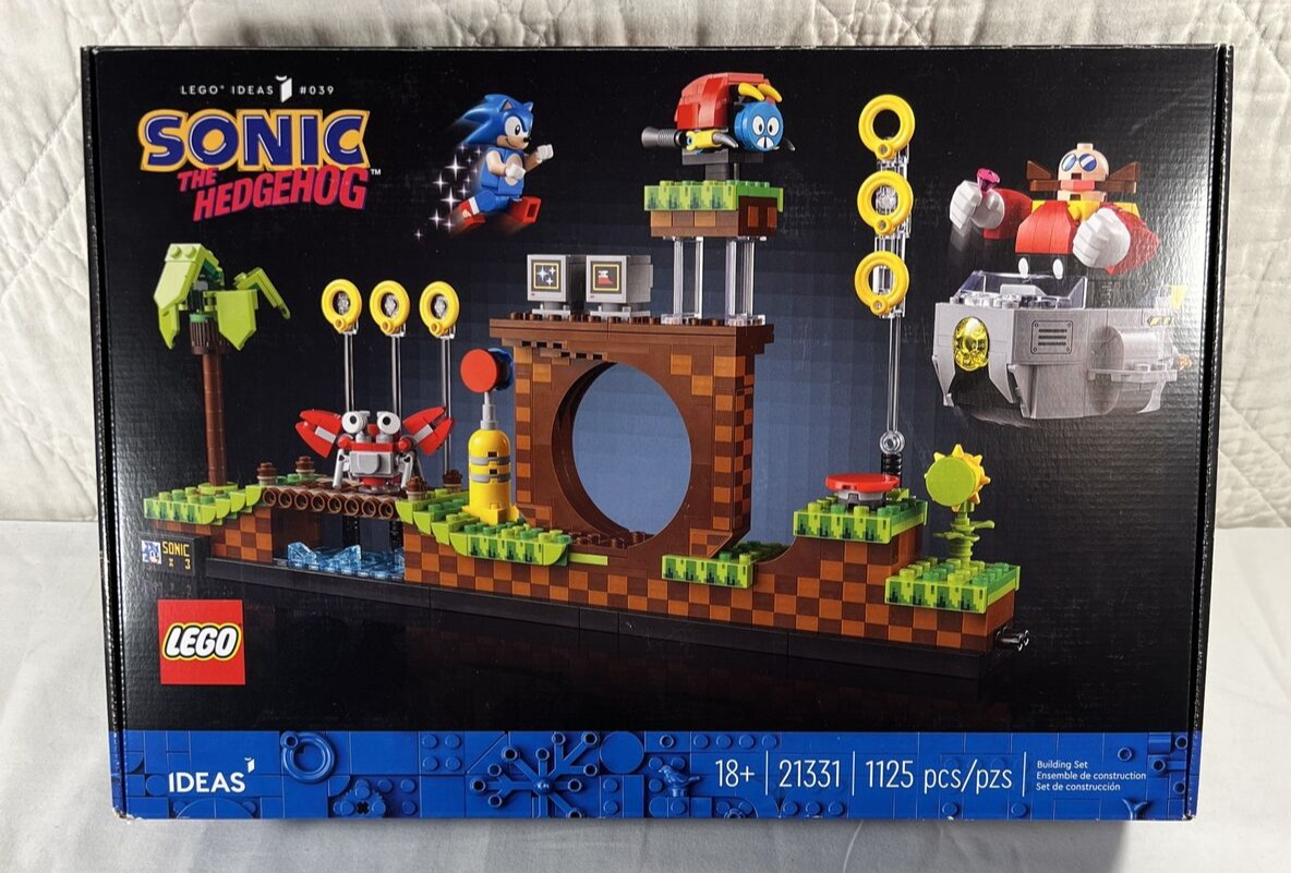 Launch details and photos of the LEGO Ideas 21331 Sonic the