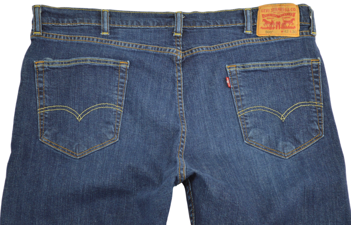 Levi's Jeans 505 Men's Size 42 x 30 Dark Wash Classic Levi's Jeans 505 Men's Size 42 x 30 Dark Wash Classic