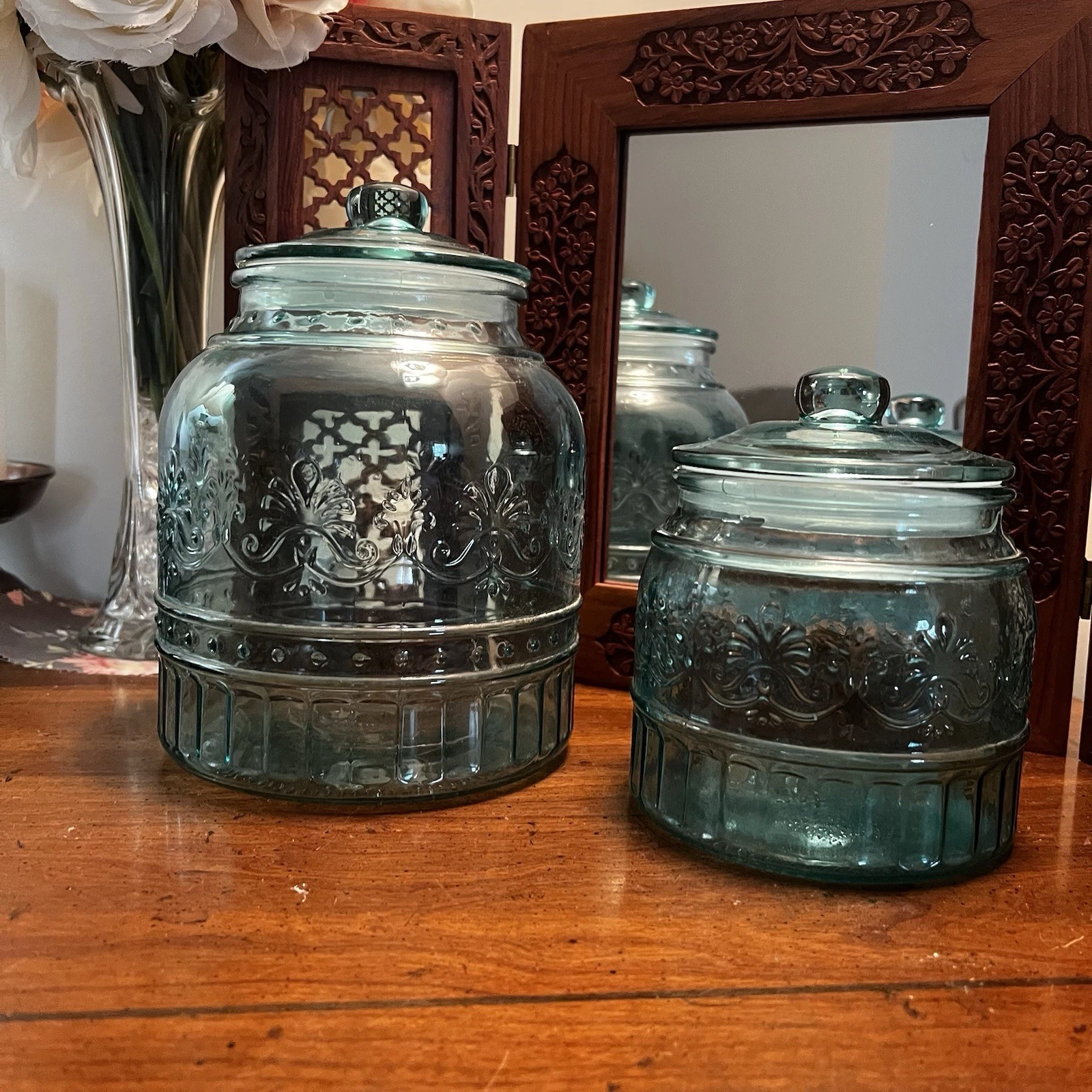 Pioneer Woman Embossed Cassie Teal Glass 2 Piece Canister Set W/Lids