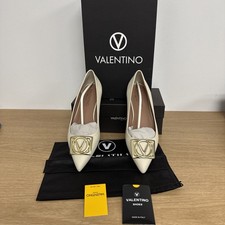 VALENTINO BY MARIO VALENTINO Flora Logo Point Toe Leather Flats Ivory 10 US Size