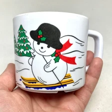 Vintage Christmas Taiwan Taipro Melamine Mug Cup Merry Christmas Skiing Snowman