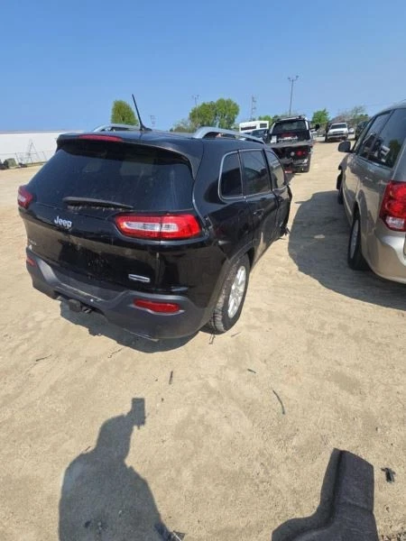 Estuche de transferencia de una sola velocidad Chasis ECM compatible con 14-15 CHEROKEE 4258993 Foto 4 de 4