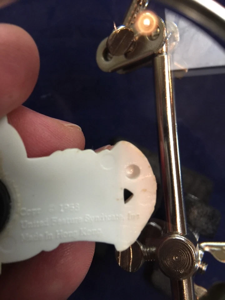 SNOOPY Magnets Peanuts Cartoon Charles Schultz 1958 Refrigerator Magnets "RAH" - image 3 of 3