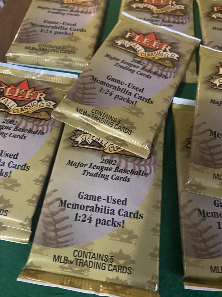 Lot of 10 - 2002 Fleer Fall Classic Baseball Hobby Sealed Packs MLB - Image 3 of 4