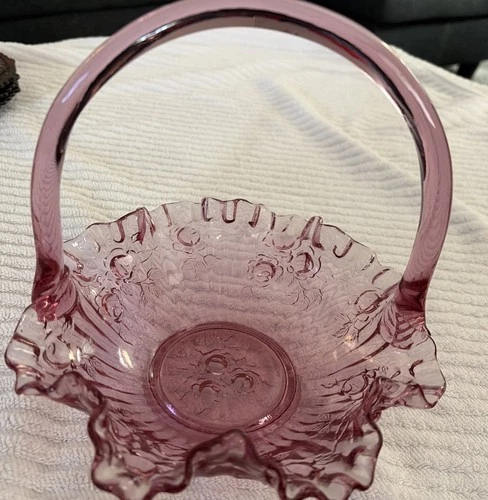 Fenton Thumbprint Colonial Pink Easter Basket Ruffled Bowl Glass Vintage ’63