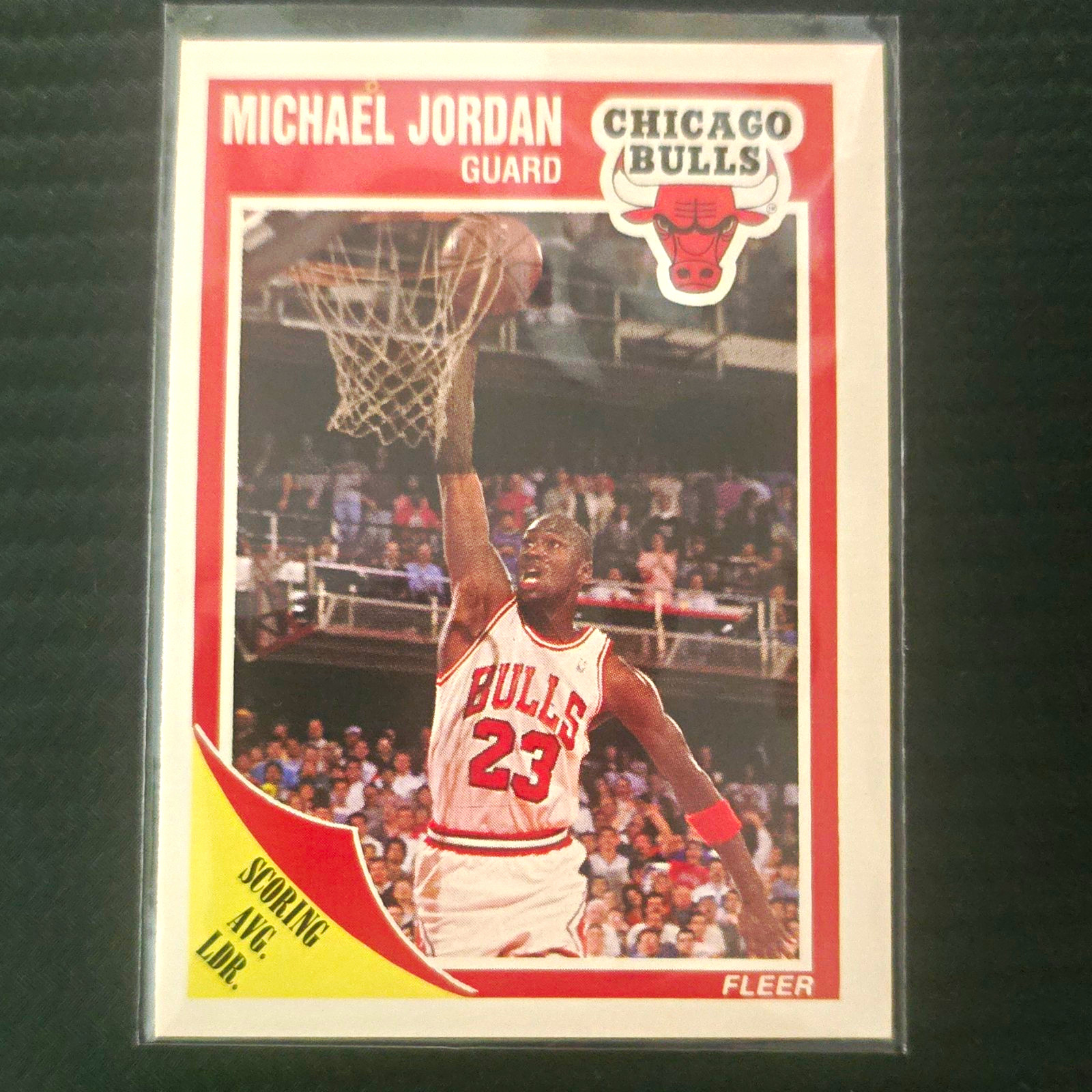 Fleer 1989-90 Michael Jordan Chicago Bulls NBA Base Set Card #21