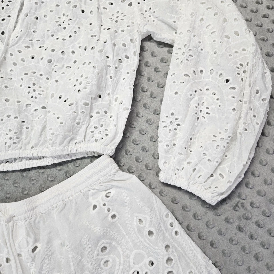 Shorts e blusa Natalie Martin Collection jaspe branco renda tamanho grande Pequeno - Imagem 4 de 4