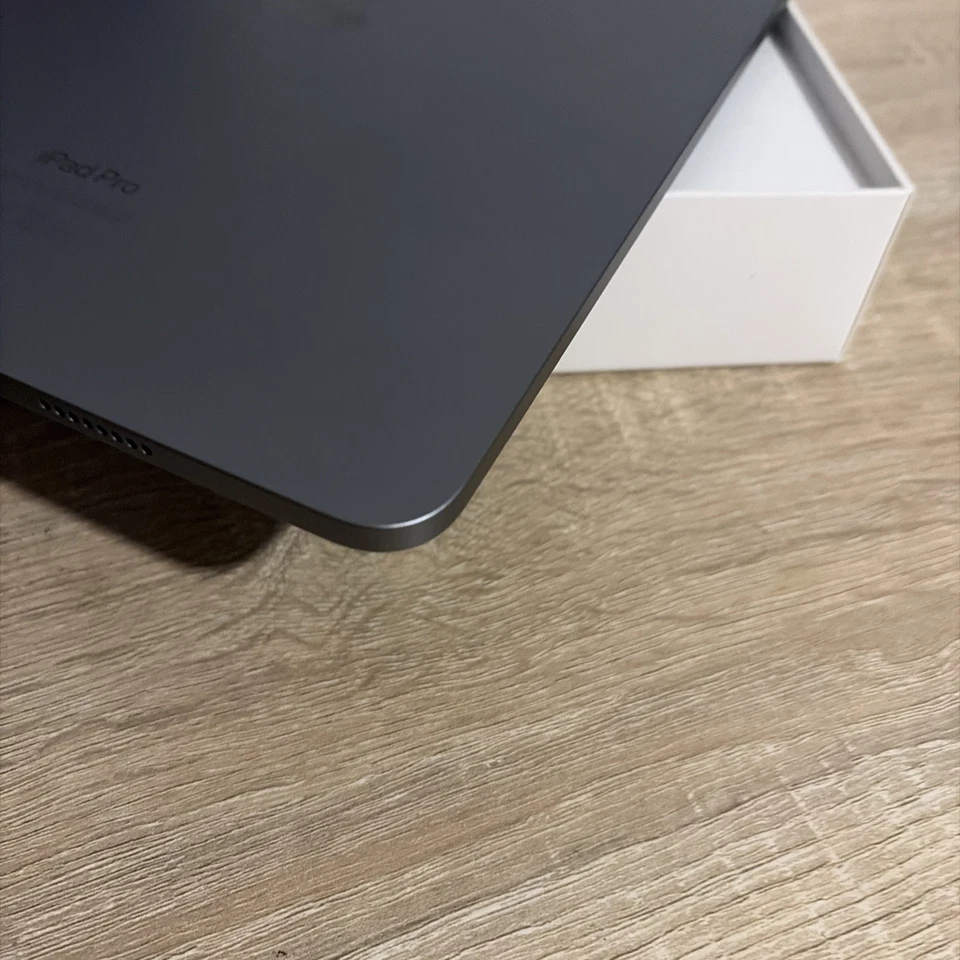 Apple iPad Pro 11-inch (4th generation) · 256GB · Wi-Fi, photo 4 of 5