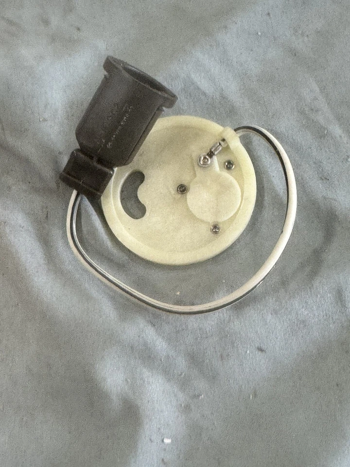 NOS 1974 - 1978 Ford Pinto Electric Choke Housing 2bbl Carburetor D4FZ-9848-D — 第 2/3 张图片