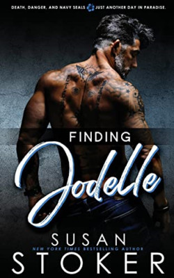 Finding Jodelle (Seal Team Hawaii) - Paperback NEW Stoker, Susan 11/07/2023