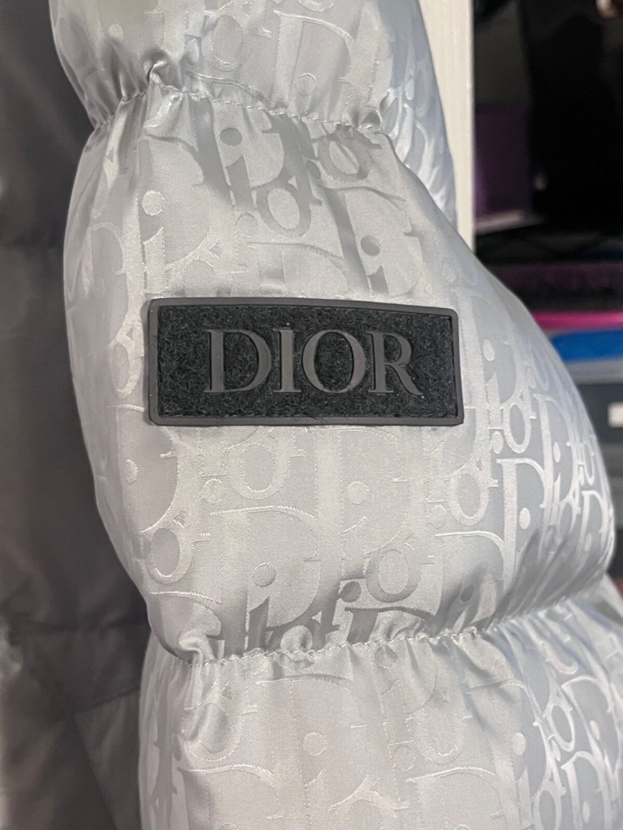 s-l1200.jpg s-l1200.jpg