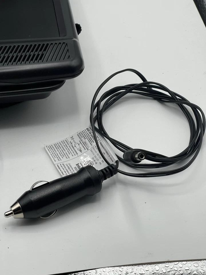 RCA DRC79108 10 inch Dual Screen Mobile DVD System Portable Player Car Headrest - Image 4 of 4