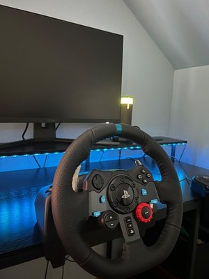 Logitech G29 Driving force SE  Racing wheel and pedals with Gran Turismo 7