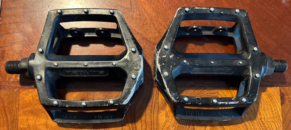 MidSchool Redline Lo-Profile Platform Alloy Pedal - Black - Image 2 of 4