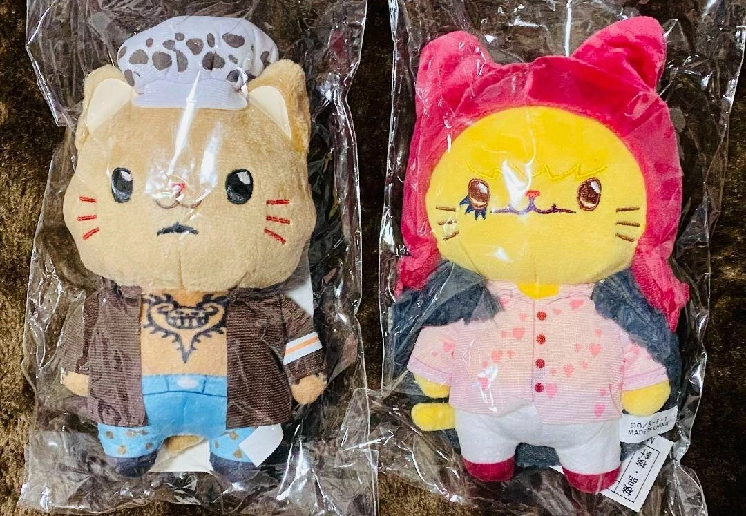 One Piece CORAZON & Low Cat Plush Mascot Keychain With Eye Mask